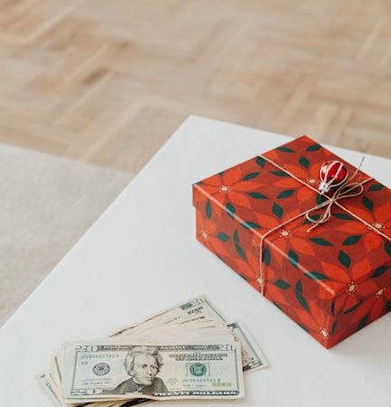 Какой сделать подарок жениху на свадьбе