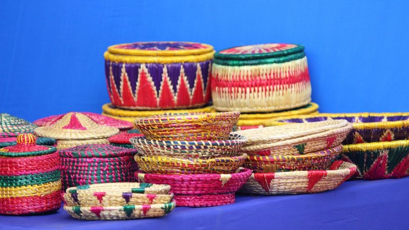 Купить интересные подарки для девочки